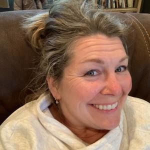 Meet your Posher, Tonya